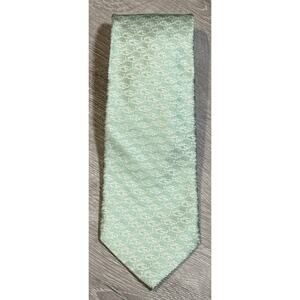 Vineyard Vines Tuna Fish 100% Silk Mens Neck Tie Made in USA Green 60.5” x 3.85”